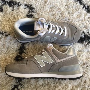 New Balance Women’s Classic 574